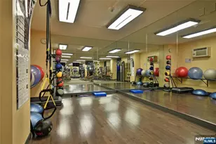 160 Overlook Ave 3E2, Hackensack, NJ 07601 - Photo 15