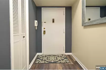 160 Overlook Avenue 3E2 #3E2, Hackensack, NJ 07601 - Photo 5