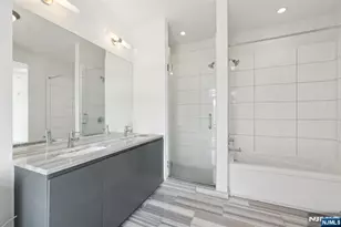 1 Executive 514, Fort Lee, NJ 07024 - Photo 41