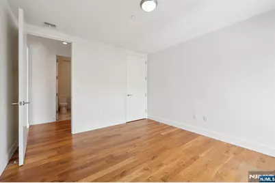 1 Executive 514 #514, Fort Lee, NJ 07024 - Photo 43