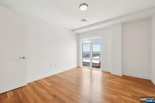 1 Executive 514, Fort Lee, NJ 07024 - Photo 45