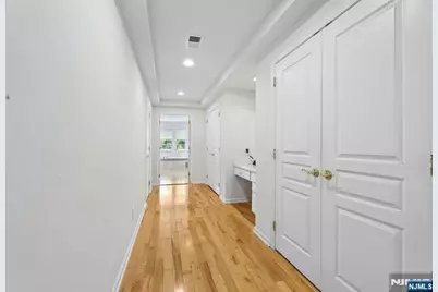 8 Yorktown Lane 704 #704, Totowa, NJ 07512 - Photo 27