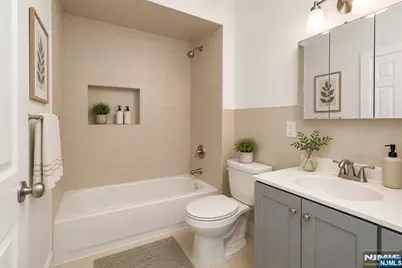 544 S 11th Street, Newark, NJ 07103 - Photo 5