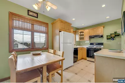 245 Coupe Place, North Arlington, NJ 07031 - Photo 11