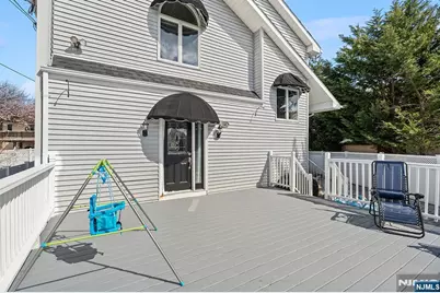 70 Coger, Saddle Brook Township, NJ 07663 - Photo 27