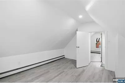 84 Center Street 2 #2, Clifton, NJ 07011 - Photo 13