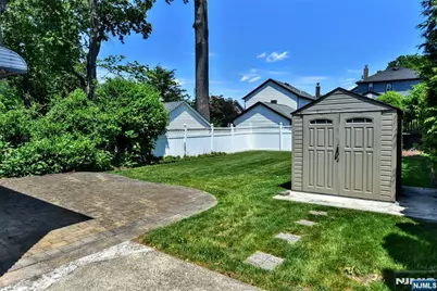 303 Marlboro Road, Wood Ridge, NJ 07075 - Photo 17