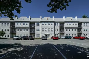 502 Brittany Dr 502, Wayne, NJ 07470 - Photo 3