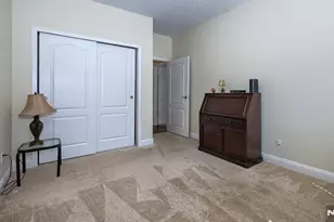 502 Brittany Dr 502, Wayne, NJ 07470 - Photo 19