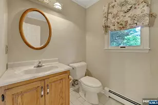 2 Rogers Ct, Midland Park, NJ 07432 - Photo 15