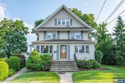 16 Lincoln Place, Waldwick, NJ 07463 - Photo 1