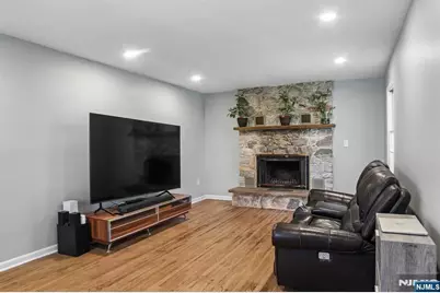 153 Smallwood Avenue, Belleville, NJ 07109 - Photo 3