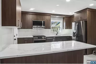 153 Smallwood Avenue, Belleville, NJ 07109 - Photo 7