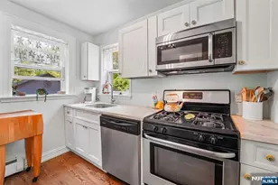173 Myrtle Ave, Allendale, NJ 07401 - Photo 13