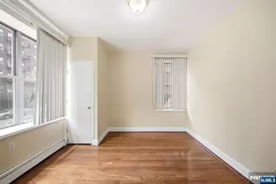 5 Pomona 2C, Newark, NJ 07112 - Photo 11