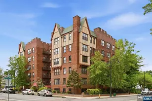 5 Pomona 2C, Newark, NJ 07112 - Photo 25
