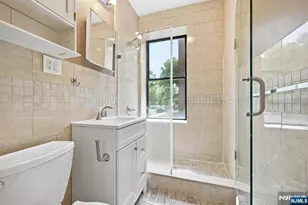 5 Pomona 2C, Newark, NJ 07112 - Photo 17