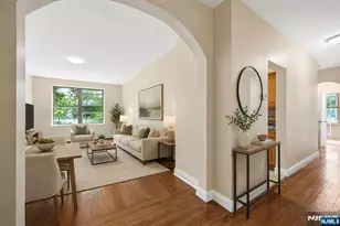 5 Pomona 2C, Newark, NJ 07112 - Photo 1