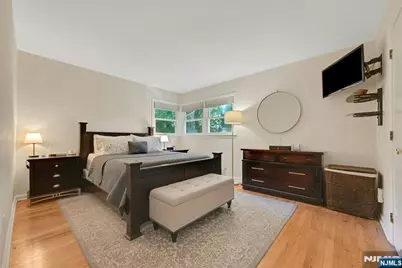60 Everdell Avenue, Hillsdale, NJ 07642 - Photo 19