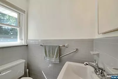 60 Everdell Avenue, Hillsdale, NJ 07642 - Photo 21