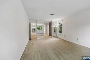 1 Peabody Ct 1001, Teaneck Township, NJ 07666 - Photo 21