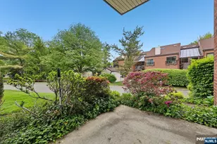 1 Peabody Ct 1001, Teaneck Township, NJ 07666 - Photo 25