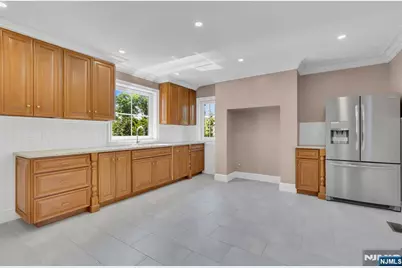 49 Passaic Street, Rochelle Park Township, NJ 07662 - Photo 15