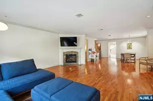 75 Myrtle Ave 1, Edgewater, NJ 07020 - Photo 5