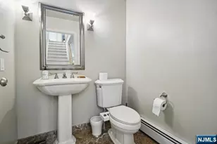 75 Myrtle Ave 1, Edgewater, NJ 07020 - Photo 15