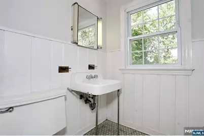 1806 Palisade Avenue, Teaneck Township, NJ 07666 - Photo 19