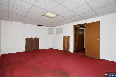 1806 Palisade Avenue, Teaneck Township, NJ 07666 - Photo 21