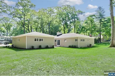16 Cypress Peak Lane, Montvale, NJ 07645 - Photo 33