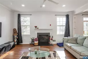 28 George Russell Way 14, Clifton, NJ 07013 - Photo 3