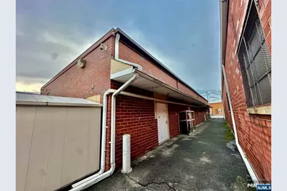 17-19 Industrial Avenue Back Warehouse #Back warehouse, Fairview, NJ 07022 - Photo 1
