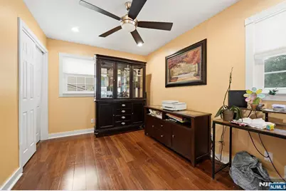 52 Barbara Drive, Pompton Lakes, NJ 07442 - Photo 15
