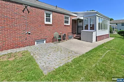 332 Golf Avenue, Maywood, NJ 07607 - Photo 23
