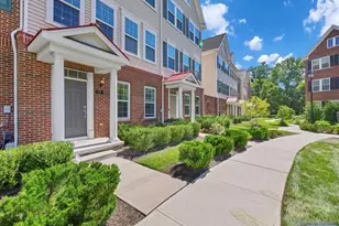 12 Litchfield Ln, Fair Lawn, NJ 07410 - Photo 5