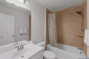 12 Litchfield Ln, Fair Lawn, NJ 07410 - Photo 23