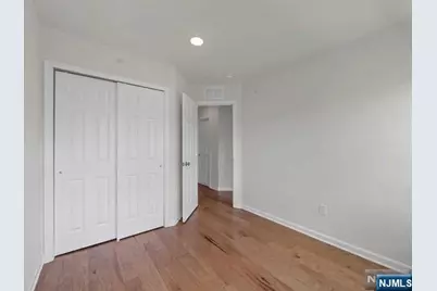 12 Litchfield Lane, Fair Lawn, NJ 07410 - Photo 29