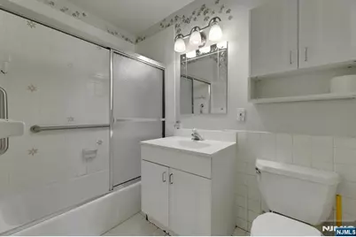 2000 Linwood Avenue 15 H #15 H, Fort Lee, NJ 07024 - Photo 25