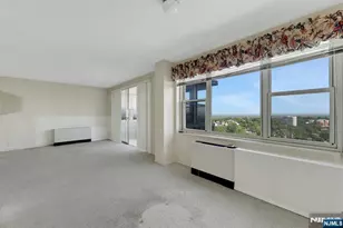 2000 Linwood Ave 15 H, Fort Lee, NJ 07024 - Photo 21