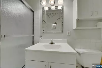2000 Linwood Avenue 15 H #15 H, Fort Lee, NJ 07024 - Photo 27