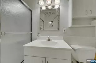 2000 Linwood Ave 15 H, Fort Lee, NJ 07024 - Photo 27