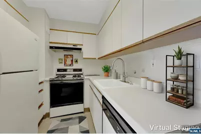 2000 Linwood Avenue 15 H #15 H, Fort Lee, NJ 07024 - Photo 9