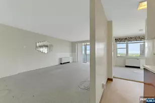 2000 Linwood Ave 15 H, Fort Lee, NJ 07024 - Photo 15