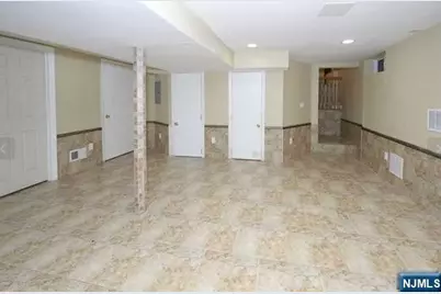 16-26 Alden Terrace, Fair Lawn, NJ 07410 - Photo 15
