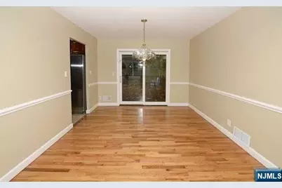 16-26 Alden Terrace, Fair Lawn, NJ 07410 - Photo 5