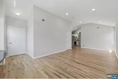 130 3rd Street 2 #2, Passaic, NJ 07055 - Photo 5