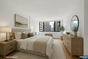 45 S River Dr 912, Jersey City, NJ 07310 - Photo 11