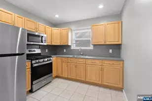 208 Page Ave, Lyndhurst Township, NJ 07071 - Photo 17